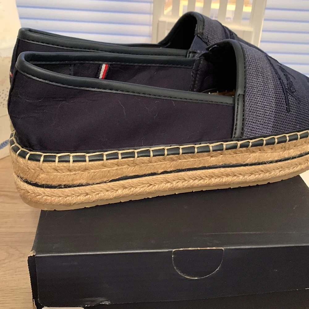 Tommy Hilfiger Navy Platform Espadrilles size 7.5 - Picture 2 of 6